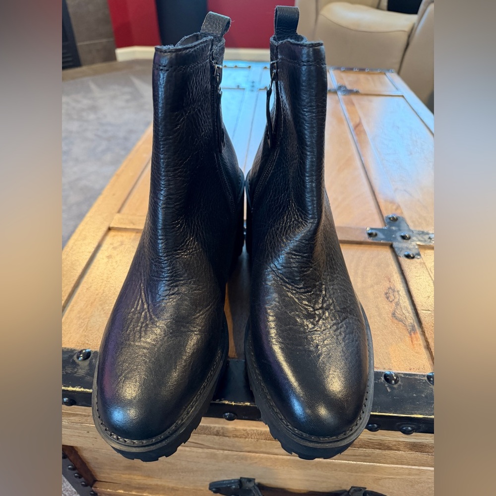 Black Leather Wedge Zodiac Boots